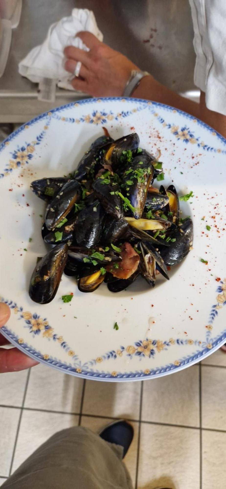 Chateau D'Arance Hotel Restaurant Espace Bien-Etre Cette-Eygun エクステリア 写真